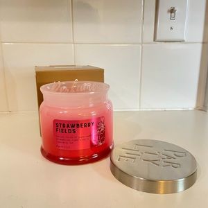 Partylite Strawberry Fields 3 wick